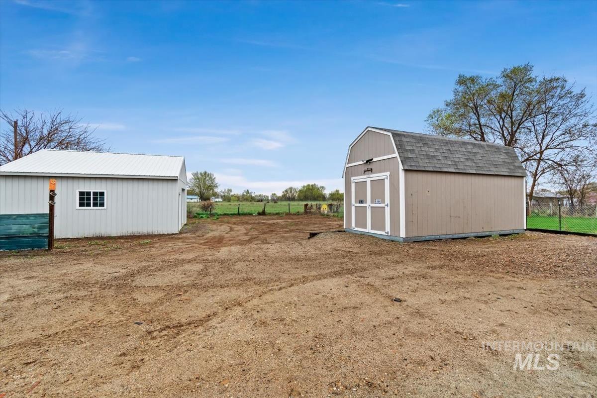 1051 Haas Road Weiser, ID 83672 - Photo 33 of 44 View of yard featuring a storage shed
