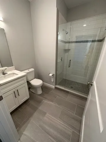 $2,000 | 163 Nantasket Avenue, Unit 313, Hull, MA 02045