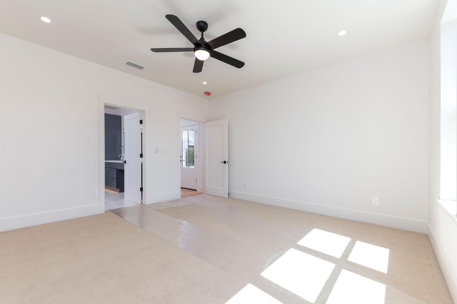 358 Oak Tree Circle Murphys, CA 95247 - Photo 19 of 70