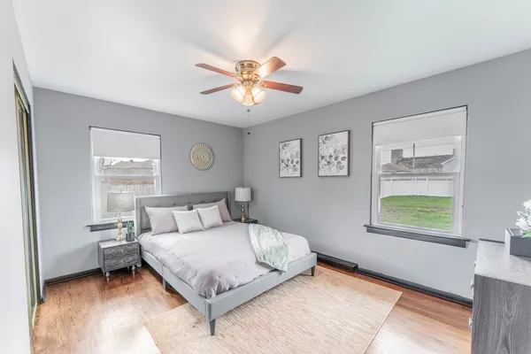 $319,999 | 3541 Washington Street, Lansing, IL 60438