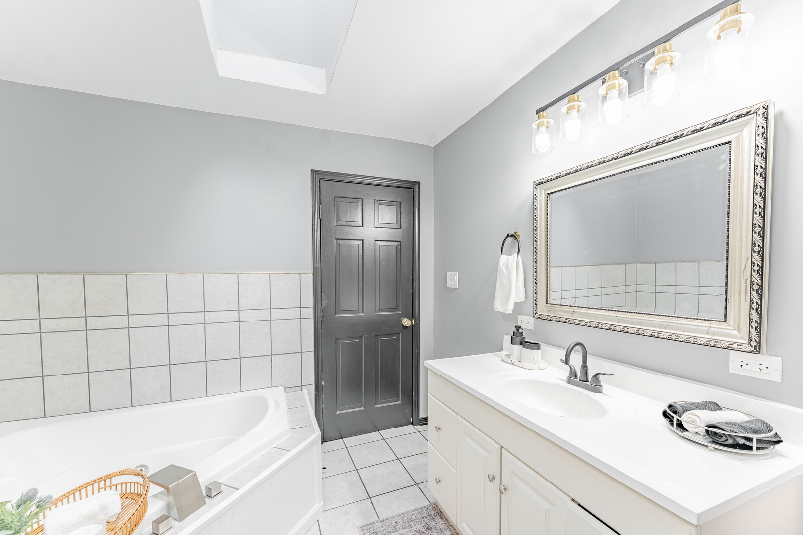 3541 Washington Street Lansing, IL 60438 - Photo 15 of 32