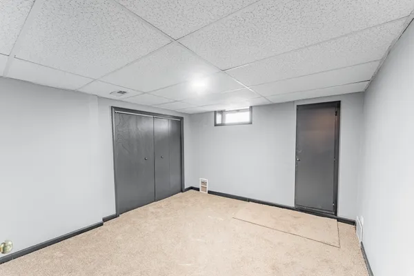 $319,999 | 3541 Washington Street, Lansing, IL 60438