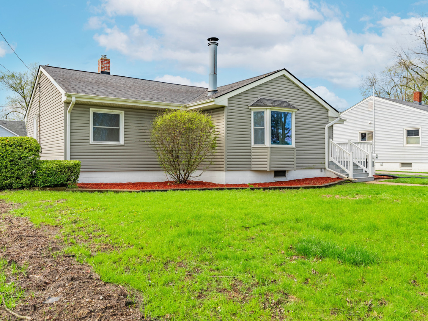 3541 Washington Street Lansing, IL 60438 - Photo 2 of 32