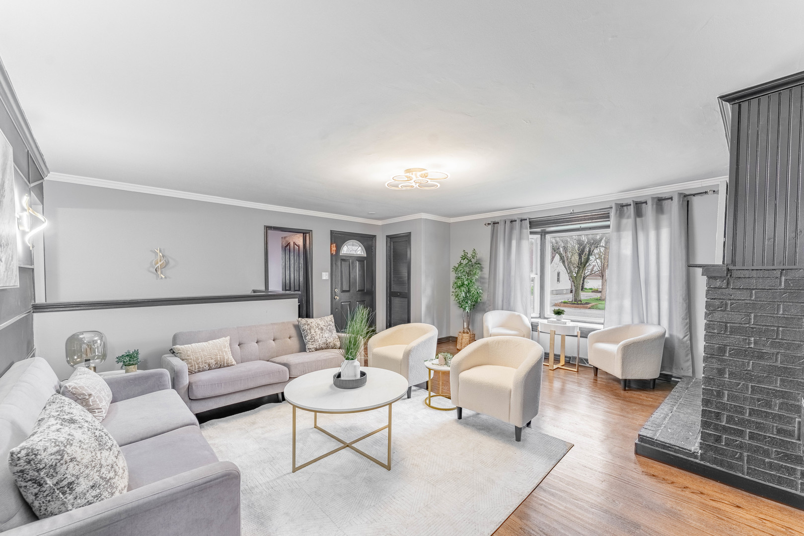 3541 Washington Street Lansing, IL 60438 - Photo 3 of 32