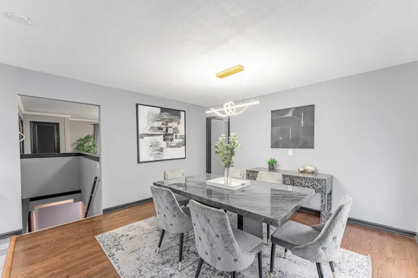 $319,999 | 3541 Washington Street, Lansing, IL 60438