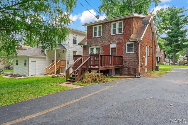 $160,000 | 7241 St Andrews Place, Glen Echo Park, MO 63121