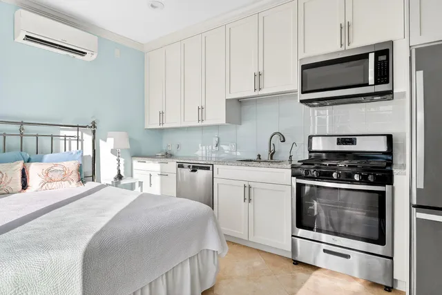 $65,000 | 107 East Inlet Drive, Palm Beach, FL 33480