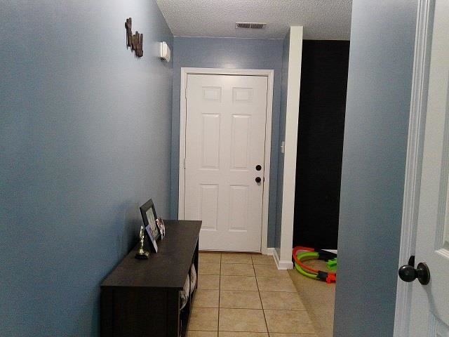 4356 Cedar Hills Road Memphis, TN 38135 - Photo 2 of 18 a room with storage and utility