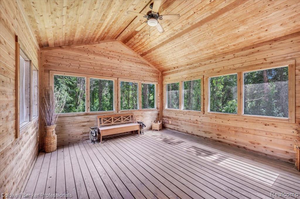 575 Lake George Road Oakland, MI 48363 - Photo 23 of 41 Gallery Image 23