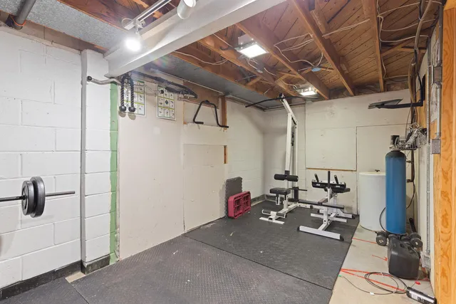 $299,000 | 2673 Airport Road, Adrian, MI 49221