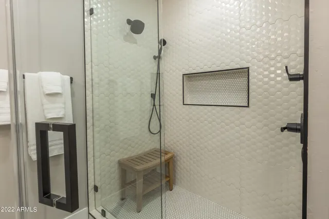 $10,000 | 1641 West Evans Drive, Phoenix, AZ 85023