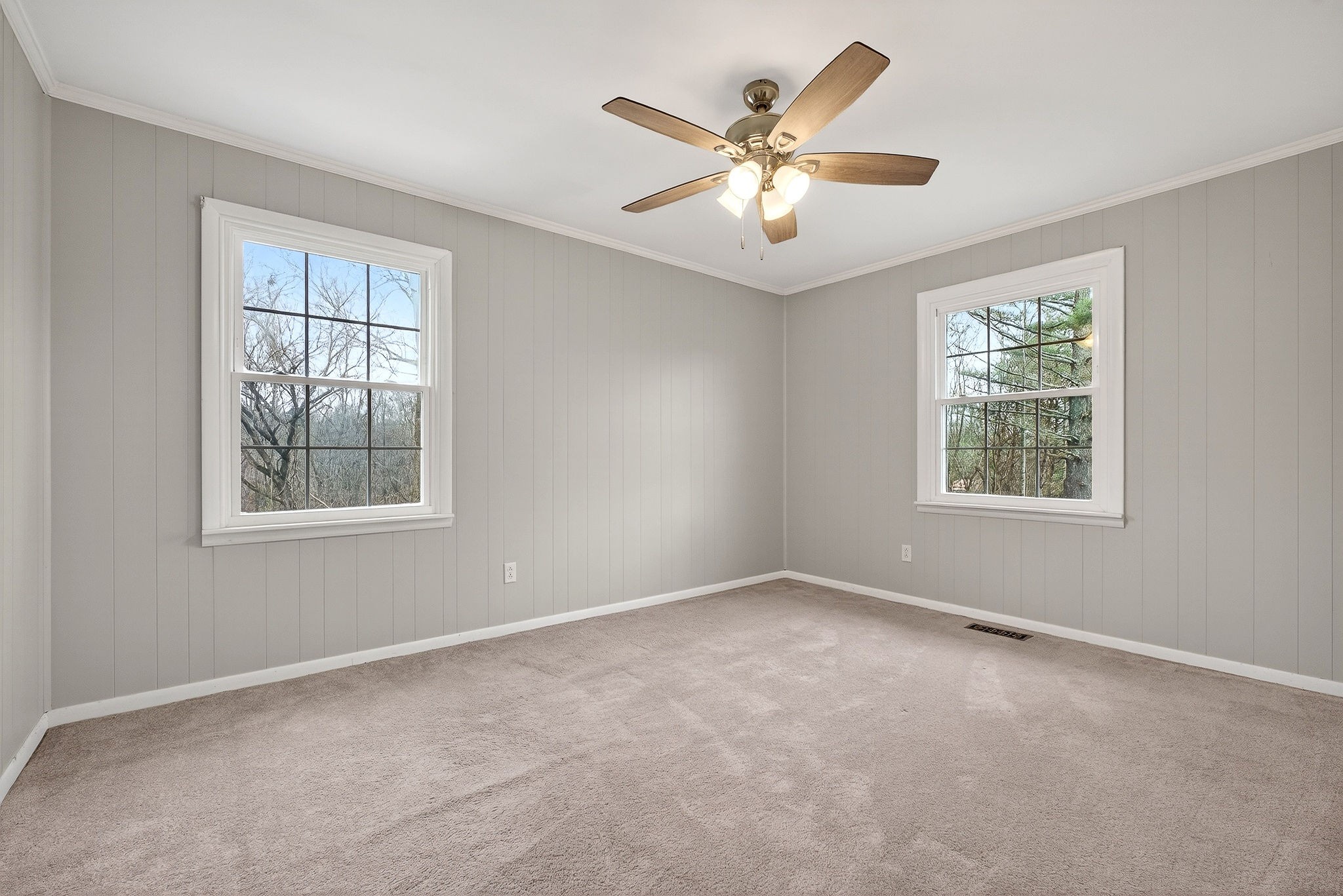 1528 Dry Creek Road McMinnville, TN 37110 - Photo 29 of 45 a view of an empty room with a window
