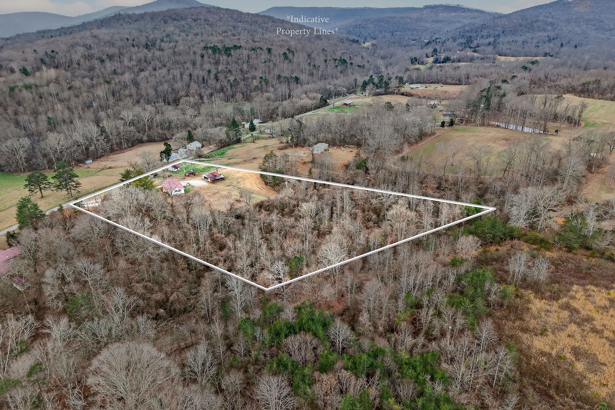 1528 Dry Creek Road McMinnville, TN 37110 - Photo 44 of 45 an aerial view of house with outdoor space