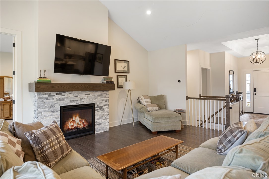 111 Left Field Manlius, NY 13104 - Photo 14 of 42