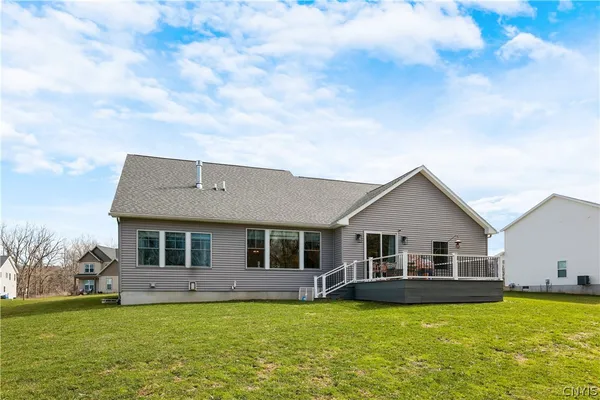 $725,000 | 111 Left Field, Manlius, NY 13104