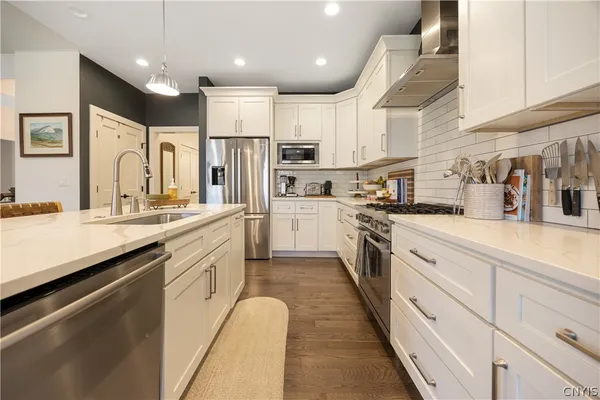 $725,000 | 111 Left Field, Manlius, NY 13104