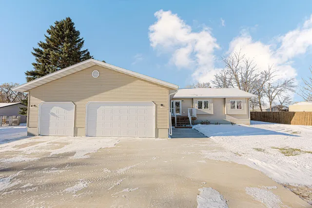 $350,000 | 304 Church Street, Tower City, ND 58071