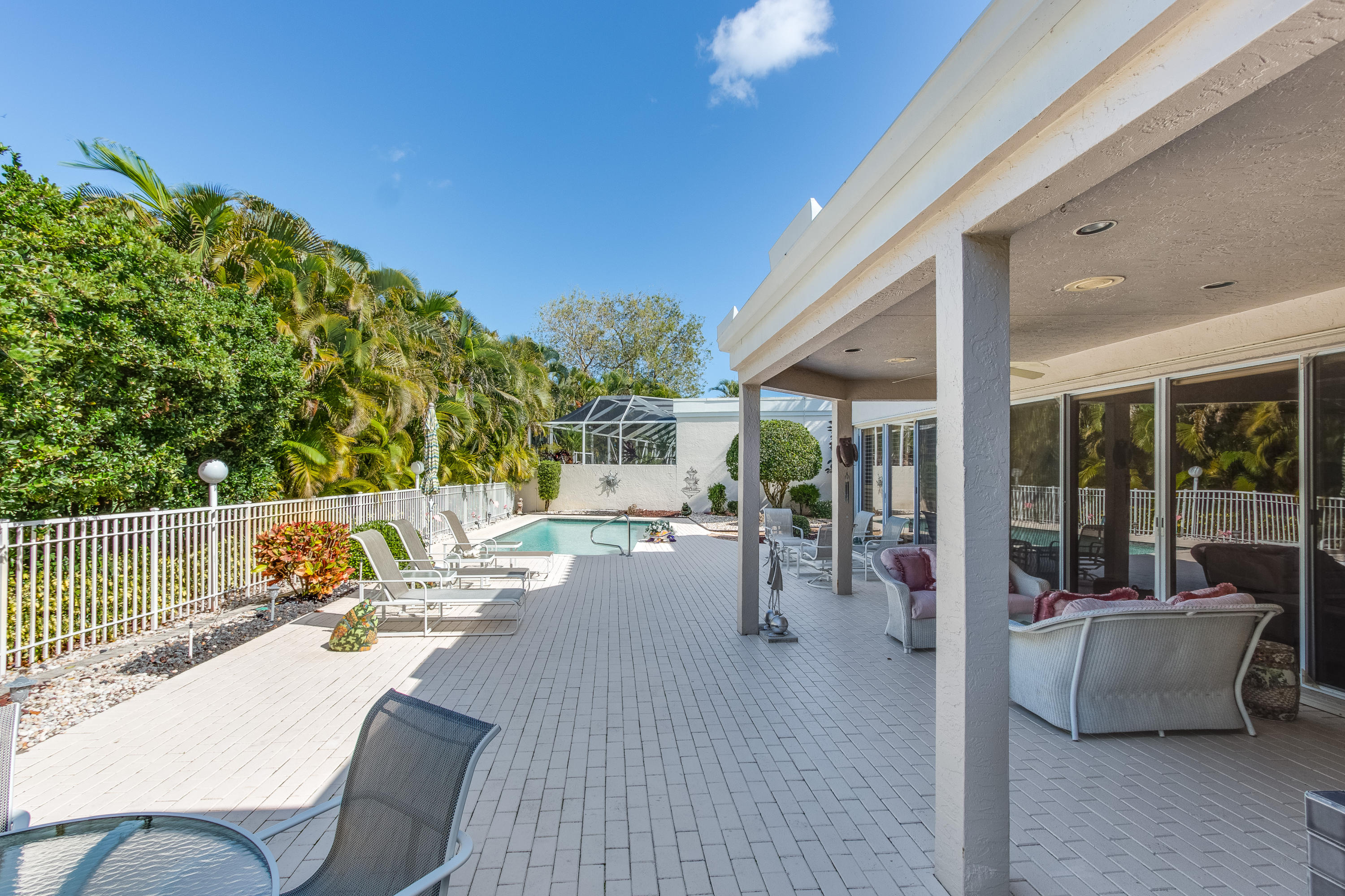 5329 Ascot Bend Road Boca Raton, FL 33496 - Photo 4 of 28 024-5329AscotBend-BocaRaton-FL-full