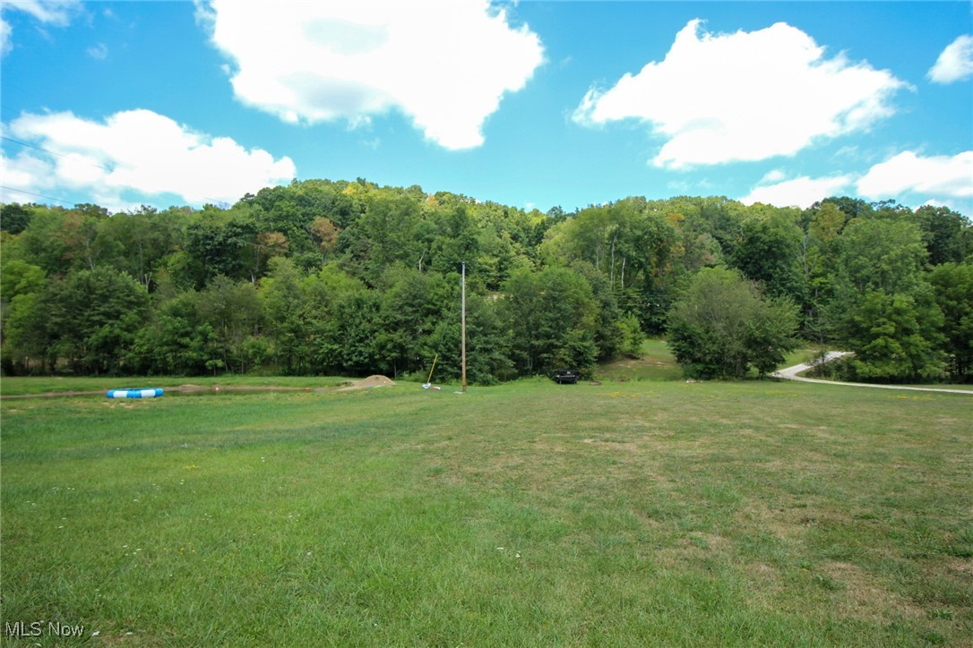 1798 Campbell Road Southwest New Philadelphia, OH 44663 - Photo 6 of 50 View of yard