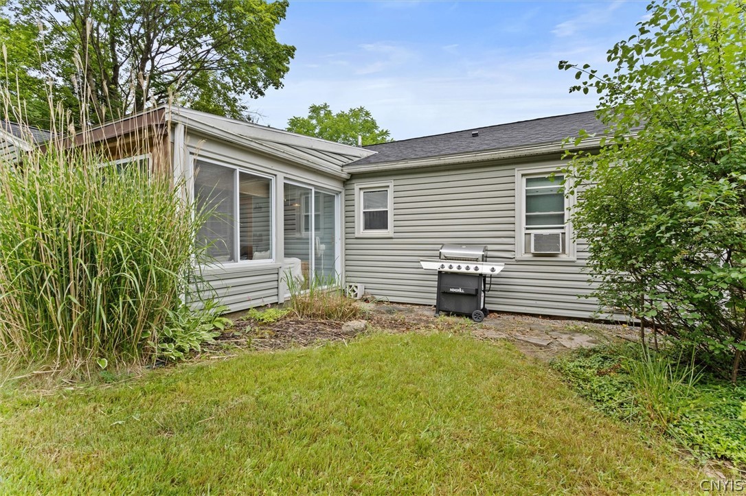 141 Edgehill Road Syracuse, NY 13224 - Photo 36 of 50