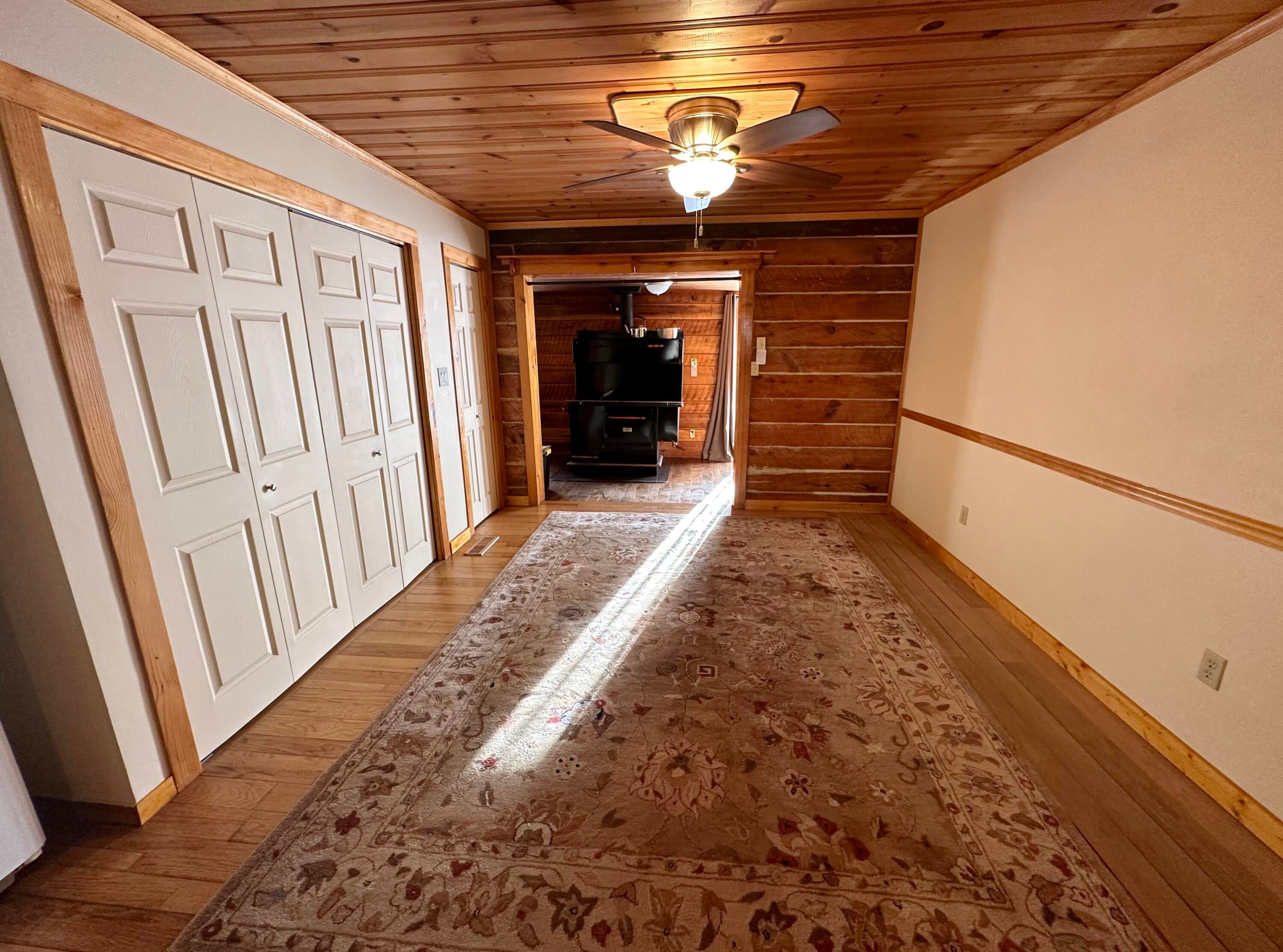 1410 Stone House Road Caldwell, WV 24925 - Photo 15 of 28 Gallery Image 15