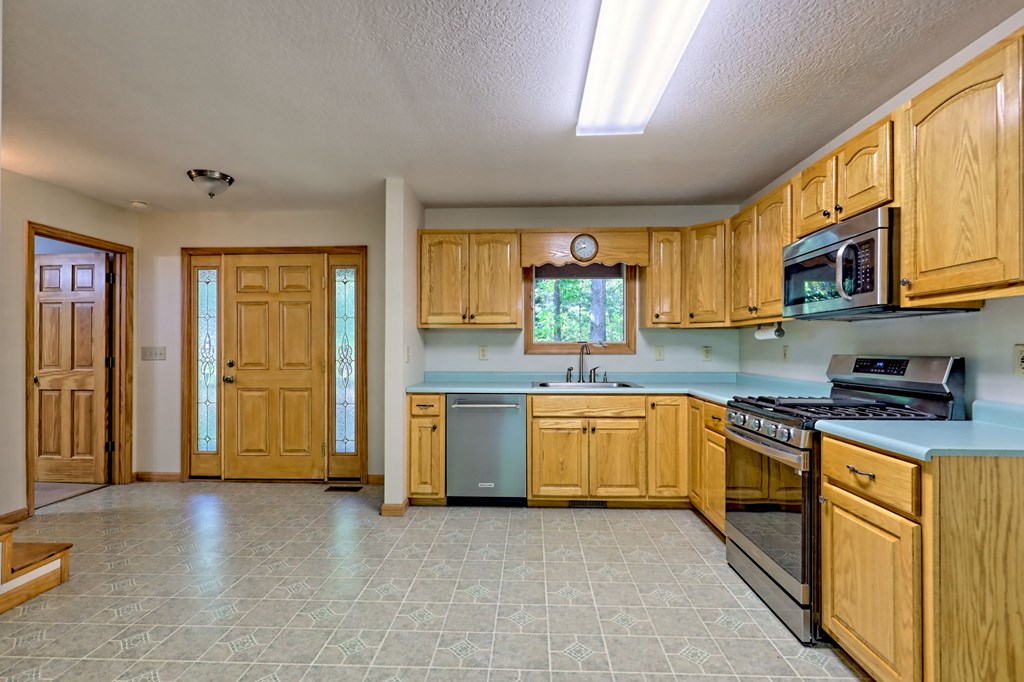 2204 Cedar Cliff Road Hiawassee, GA 30546 - Photo 16 of 62