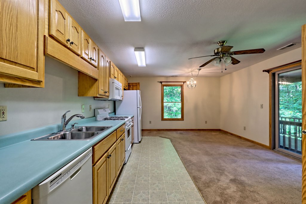 2204 Cedar Cliff Road Hiawassee, GA 30546 - Photo 26 of 62