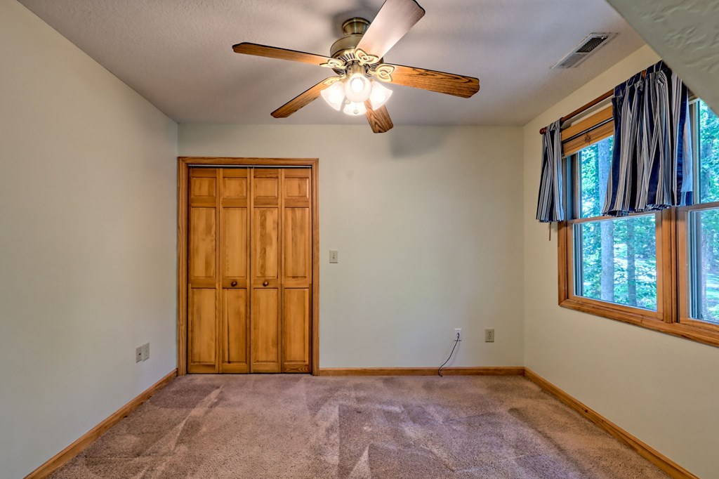 2204 Cedar Cliff Road Hiawassee, GA 30546 - Photo 30 of 62