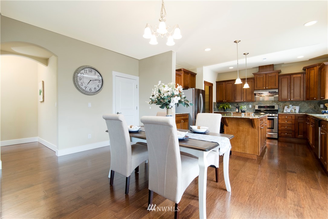 2503 Northeast 23rd Street Renton, WA 98056 - Photo 12 of 35 Gallery Image 12