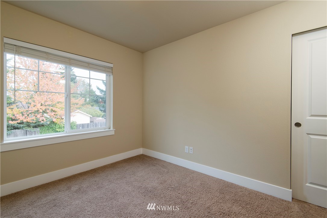 2503 Northeast 23rd Street Renton, WA 98056 - Photo 23 of 35 Gallery Image 23