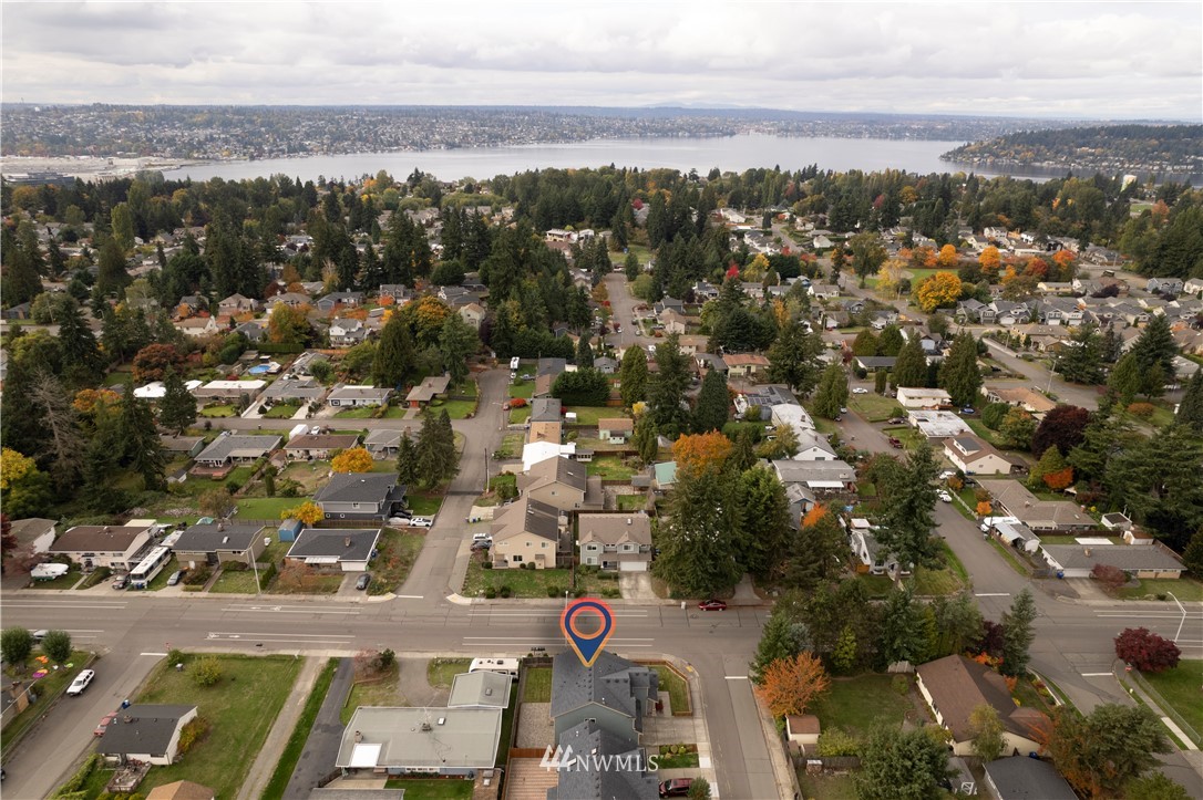 2503 Northeast 23rd Street Renton, WA 98056 - Photo 31 of 35 Gallery Image 31
