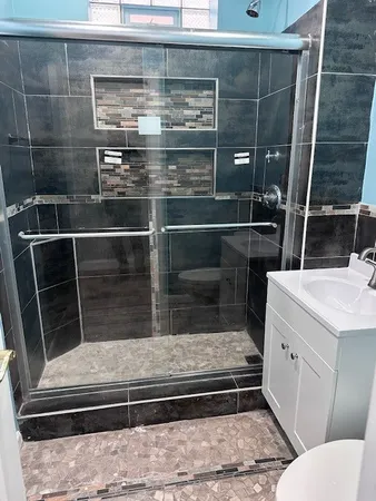 $1,700 | 1028 North Central Park Avenue, Unit 1, Chicago, IL 60651