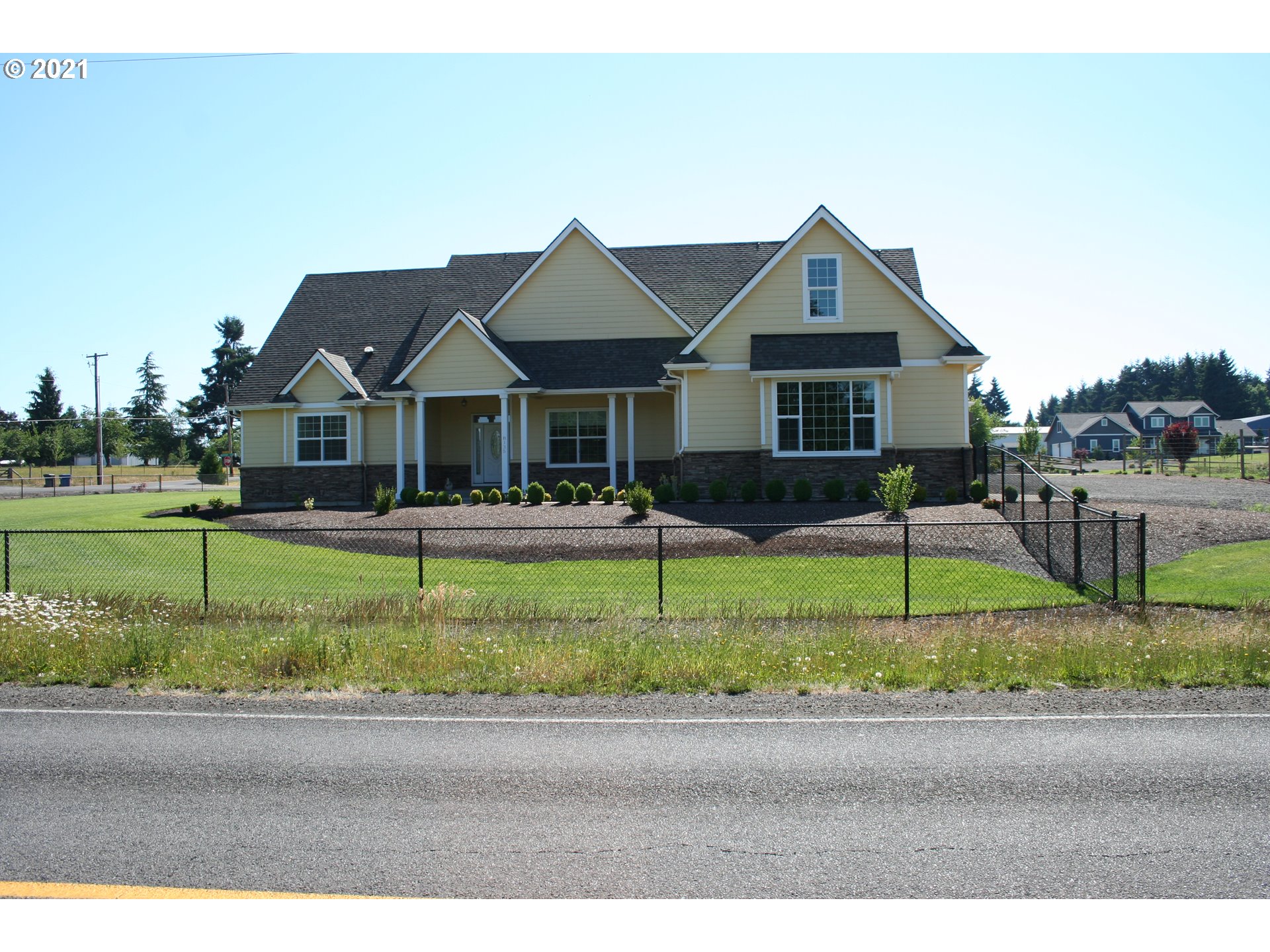 8135 Rauscher Lane Aumsville, OR 97325 - Photo 2 of 32 Gallery Image 2