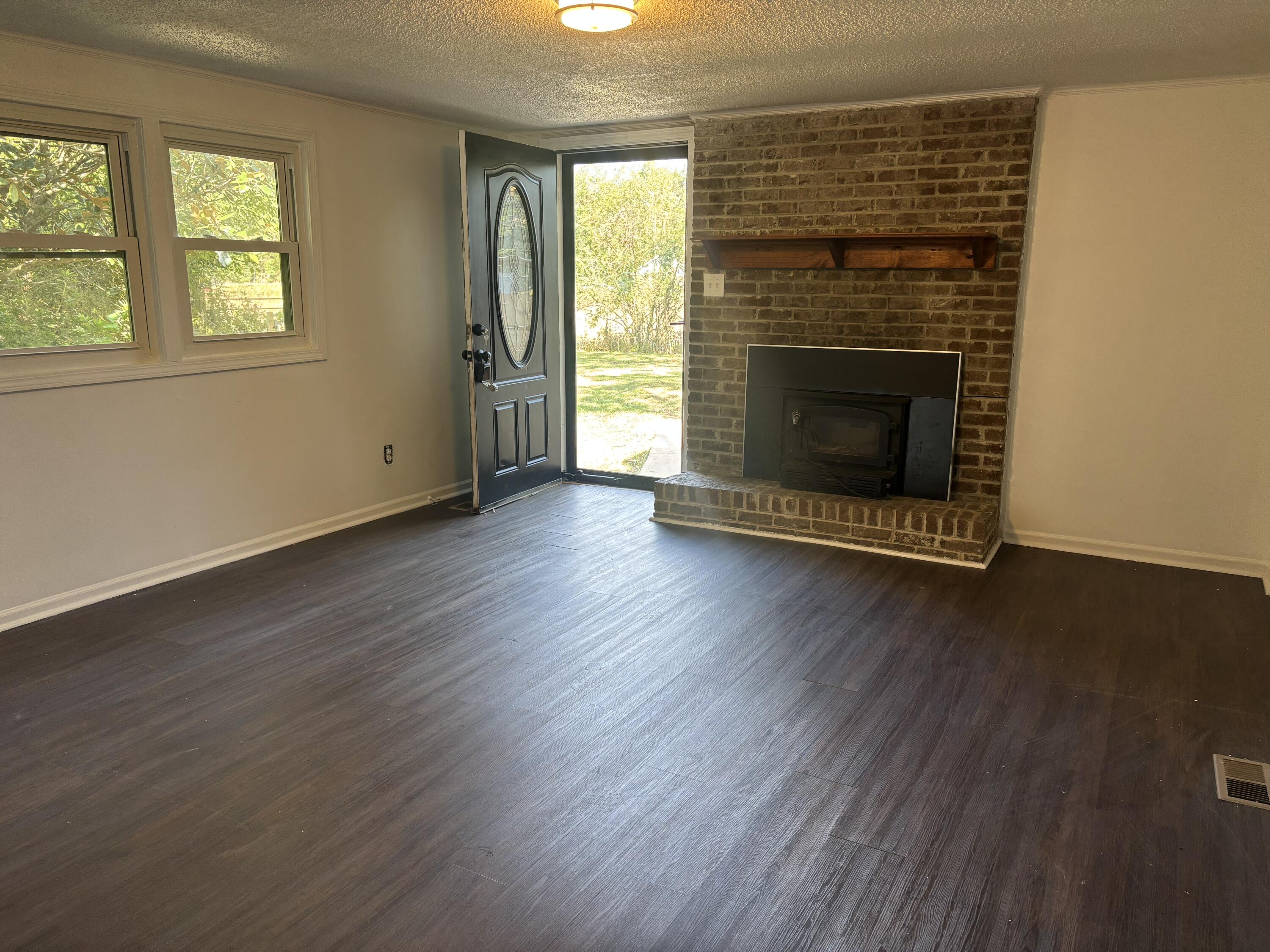 13964 Highway 301 Gable, SC 29051 - Photo 10 of 33