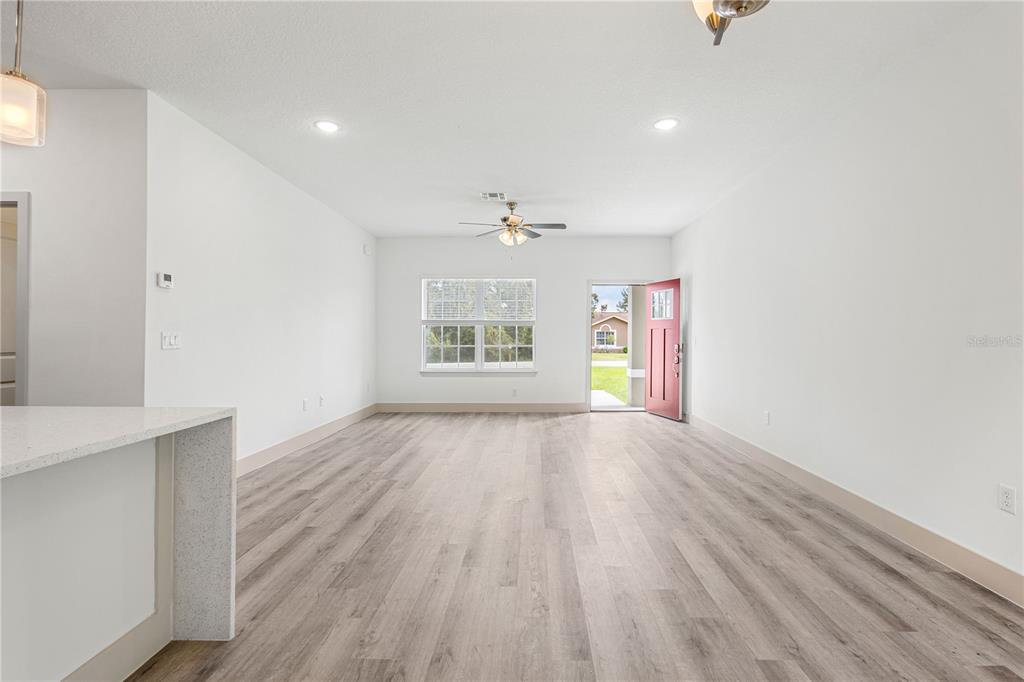 5197 Southwest 155th Loop Ocala, FL 34473 - Photo 9 of 37 Gallery Image 9