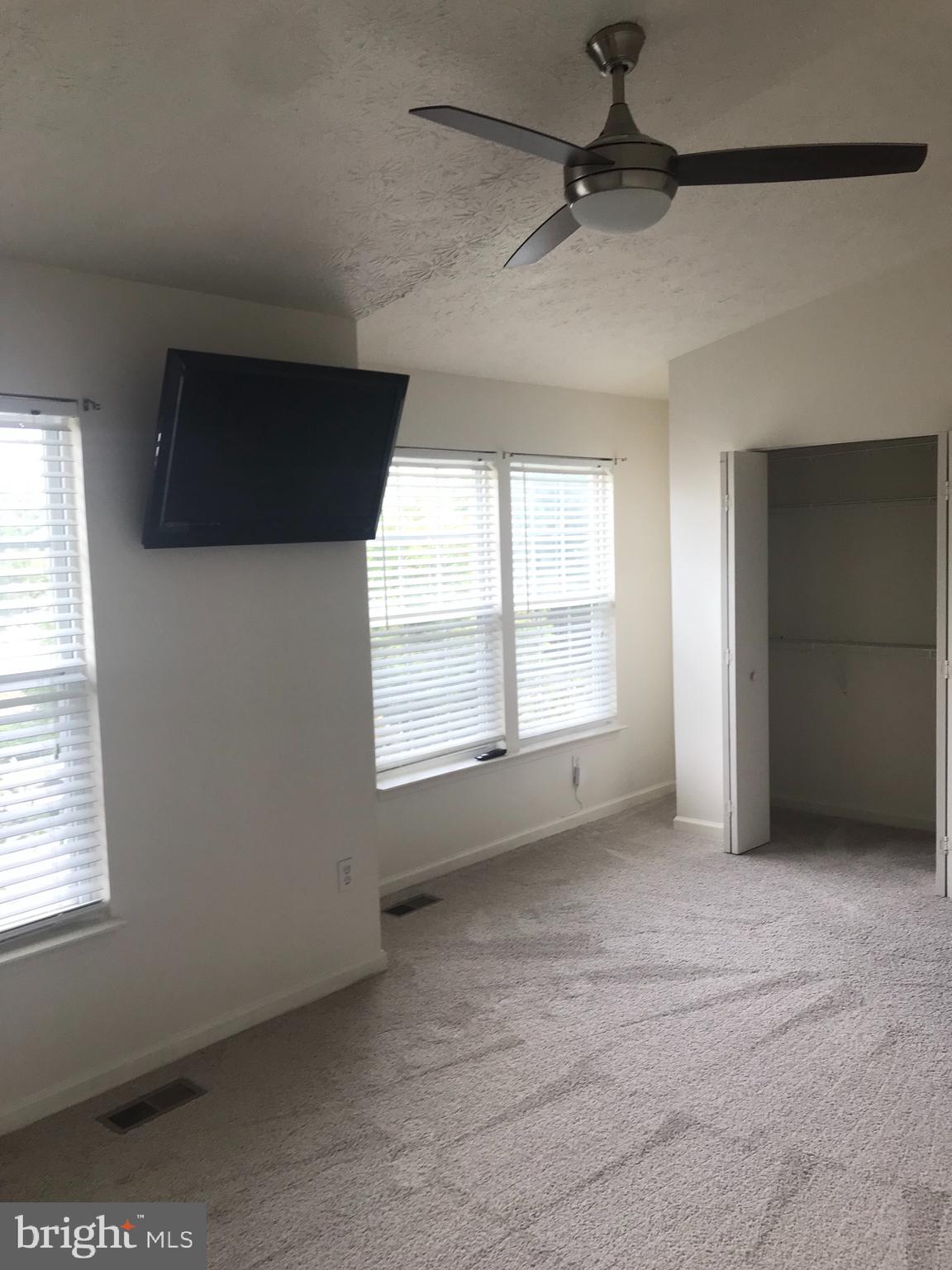 7610 Gladstone Road Baltimore, MD 21244 - Photo 8 of 10 Gallery Image 8