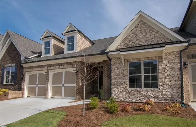 $446,950 | 5875 Overlook Ridge East, Unit 106, Suwanee, GA 30024
