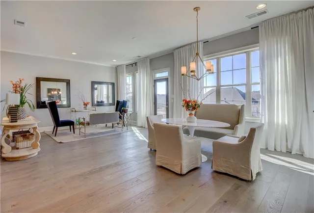 $446,950 | 5875 Overlook Ridge East, Unit 106, Suwanee, GA 30024