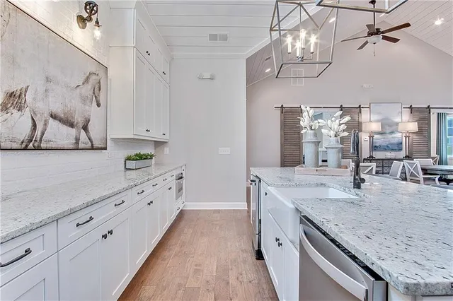 $446,950 | 5875 Overlook Ridge East, Unit 106, Suwanee, GA 30024