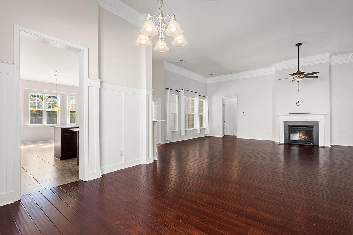 339 Decatur Drive Summerville, SC 29486 - Photo 13 of 34 11