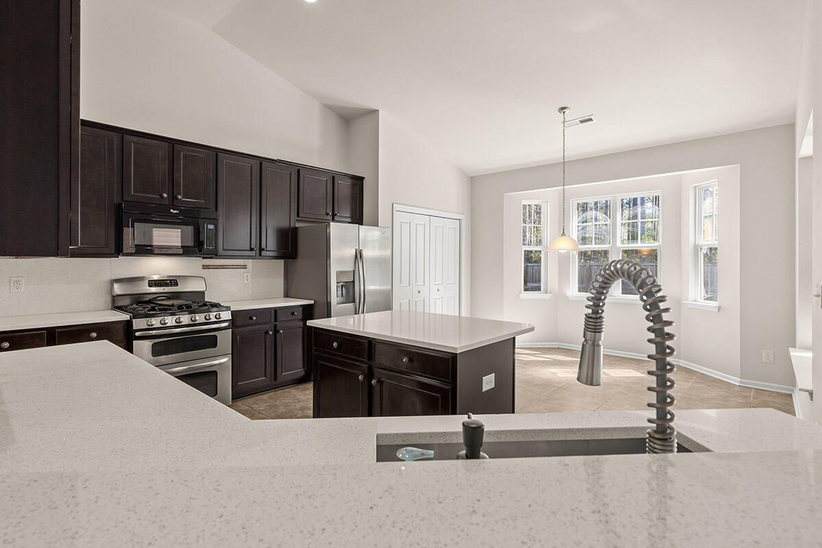 339 Decatur Drive Summerville, SC 29486 - Photo 15 of 34 13