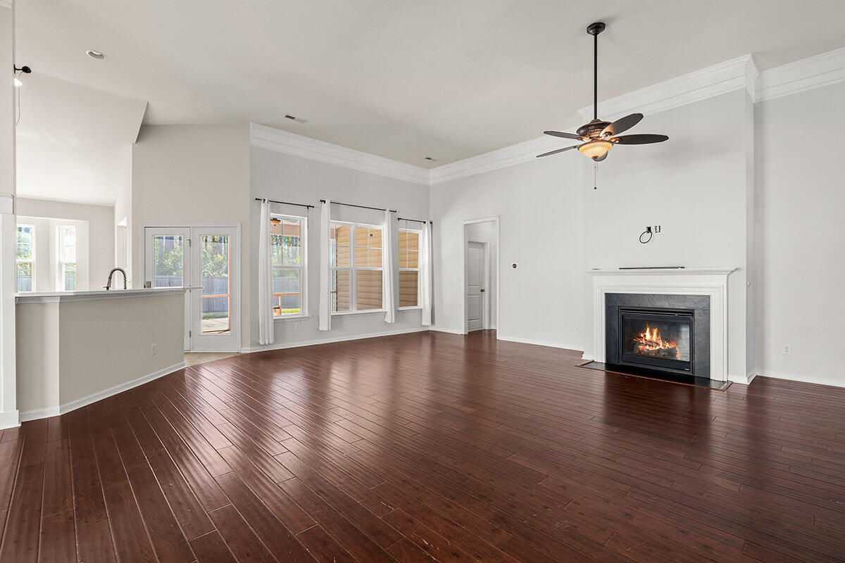 339 Decatur Drive Summerville, SC 29486 - Photo 8 of 34 7a