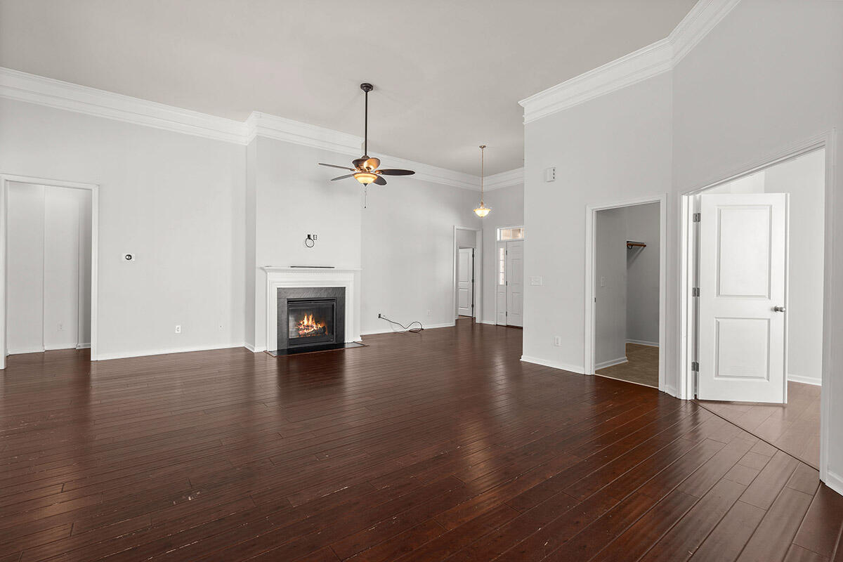 339 Decatur Drive Summerville, SC 29486 - Photo 10 of 34 8
