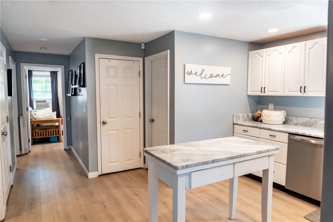 207 Phillips Street Woonsocket, RI 02895 - Photo 7 of 24
