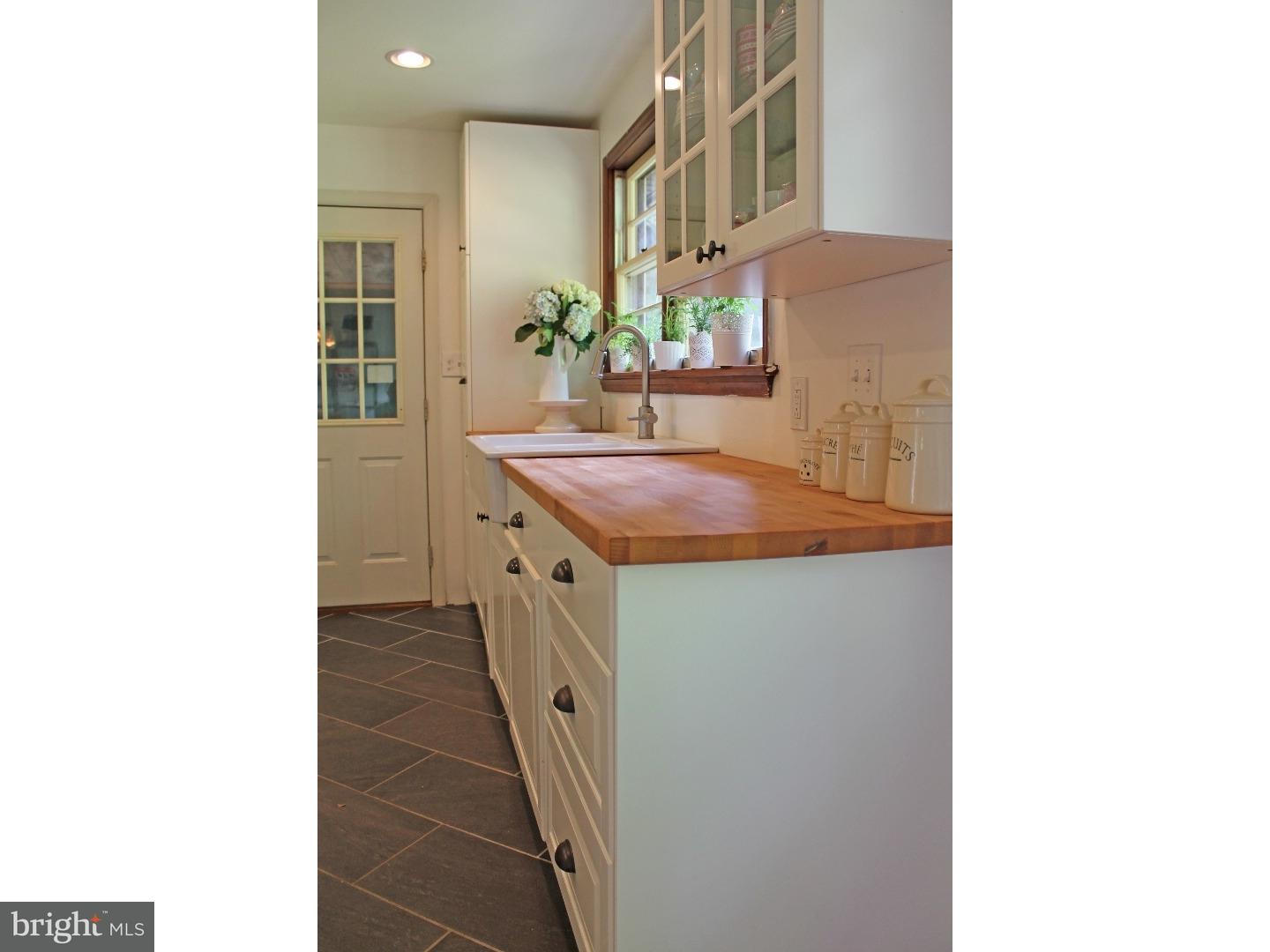 4418 Province Line Road Princeton, NJ 08540 - Photo 10 of 22 Gallery Image 10