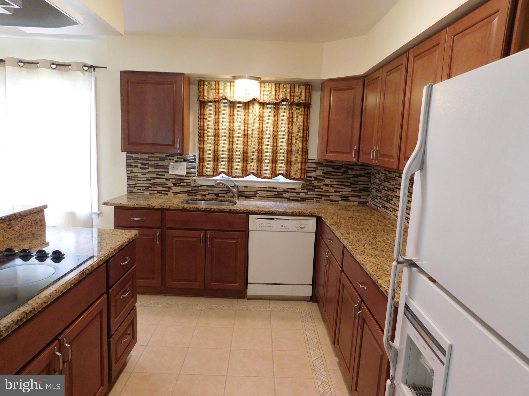 111 Sandringham Road Cherry Hill, NJ 08003 - Photo 14 of 39 Gallery Image 14