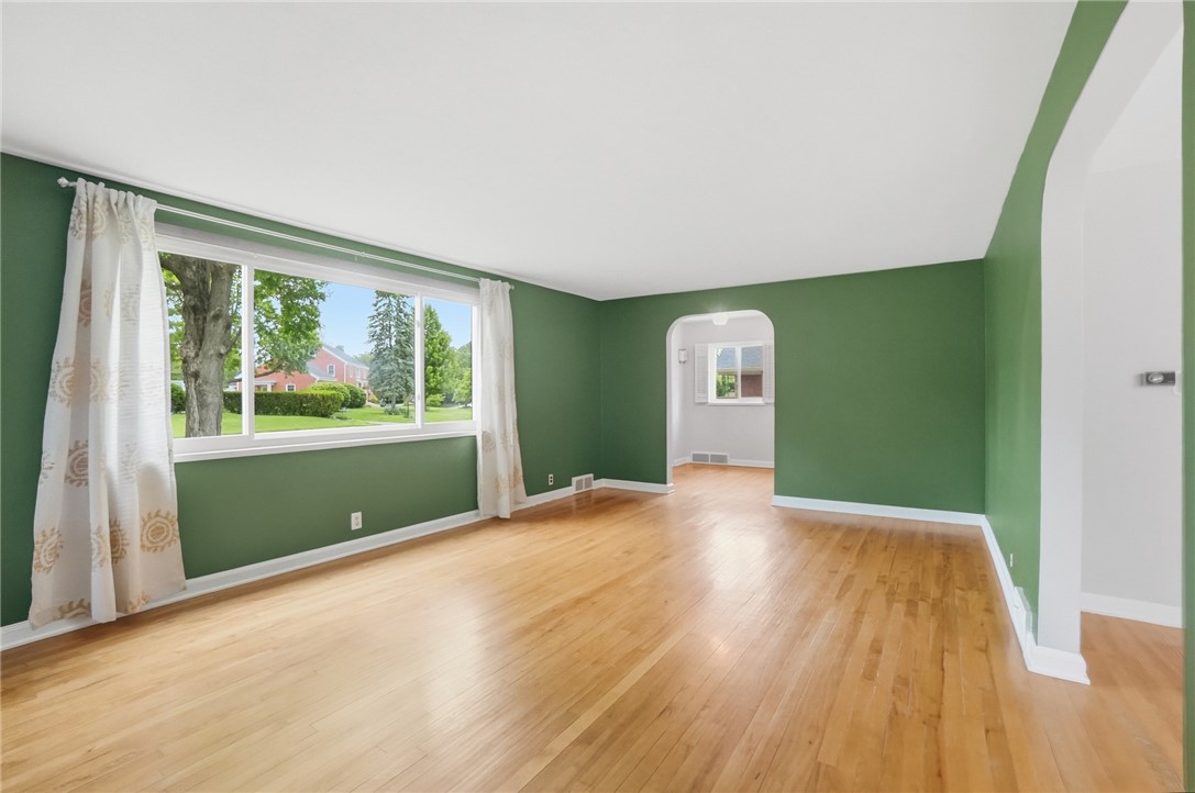327 Ardmore Road Springfield, OH 45504 - Photo 13 of 58