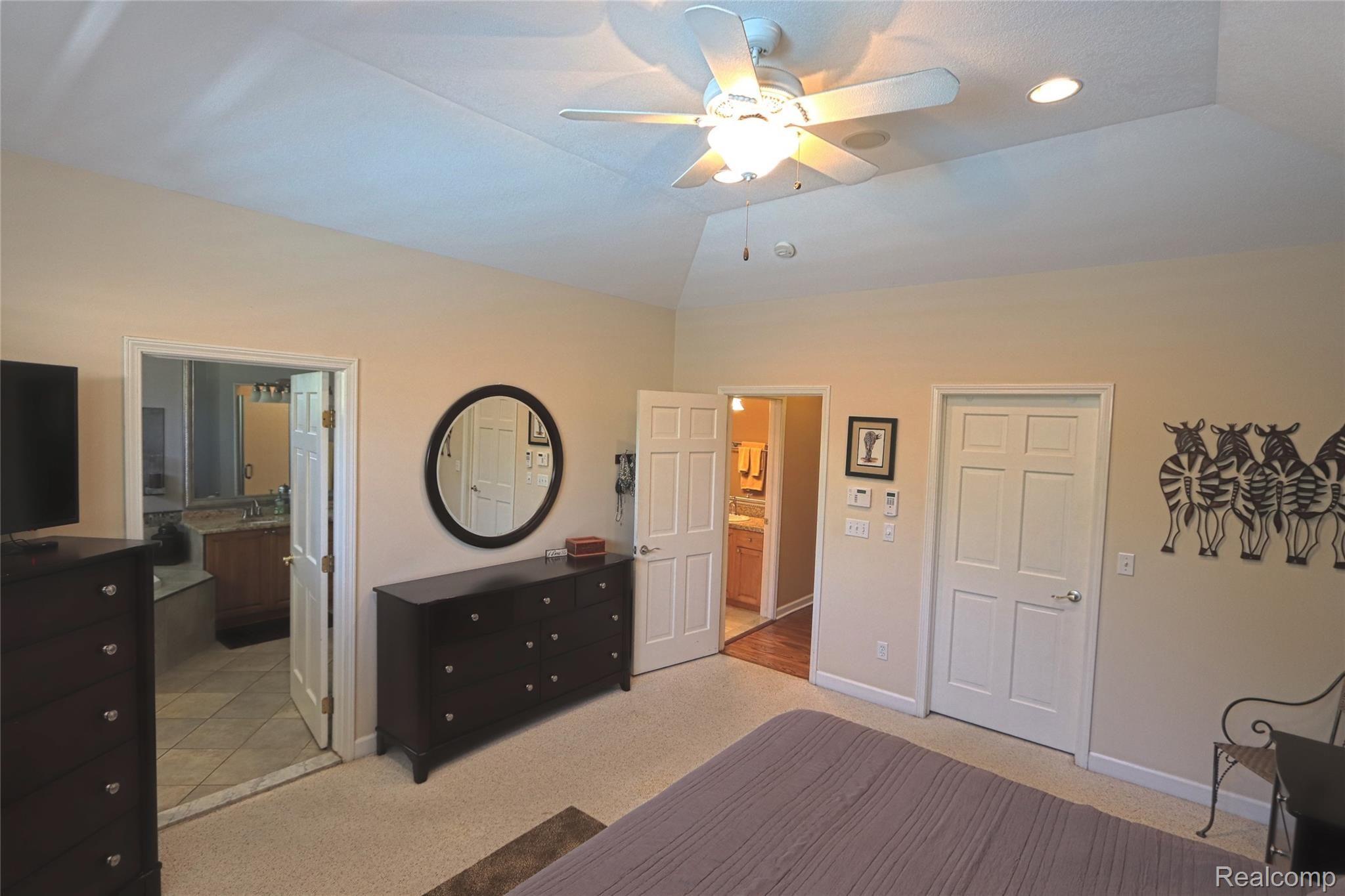 35359 Curtis Road Livonia, MI 48152 - Photo 50 of 71 IMG_0660_InPixio.jpg