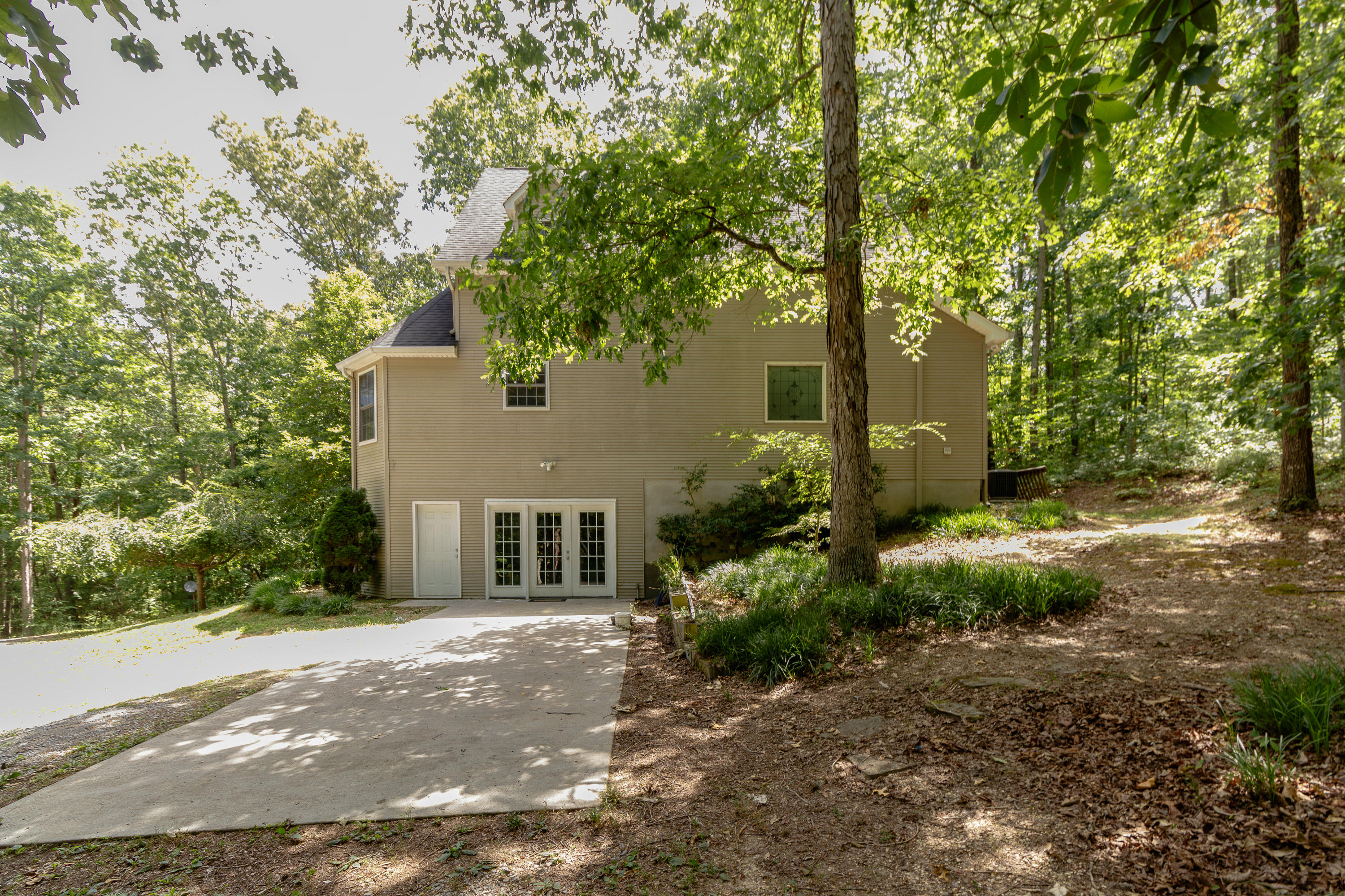 174 Coffman Springs Road LaFayette, GA 30728 - Photo 38 of 47 West side of house