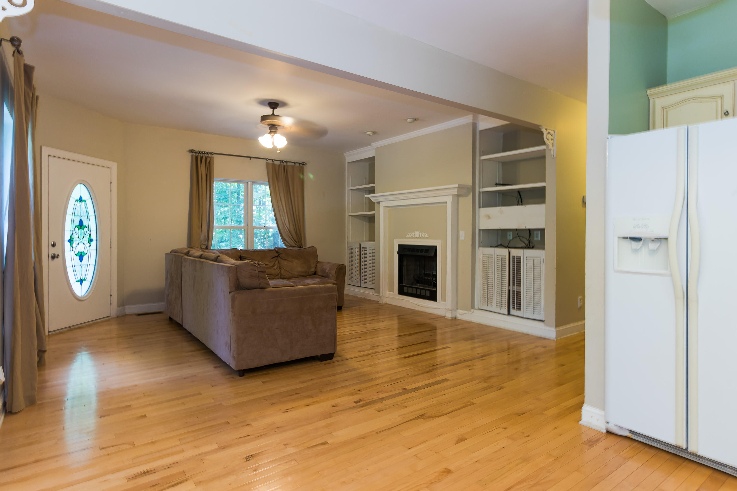 174 Coffman Springs Road LaFayette, GA 30728 - Photo 6 of 47 Living Room